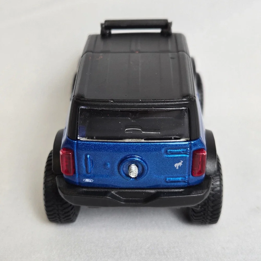 Maisto Off Road Truck Adventure‎ Force Ford Bronco Diecast Model 1/40 Scale Flaw